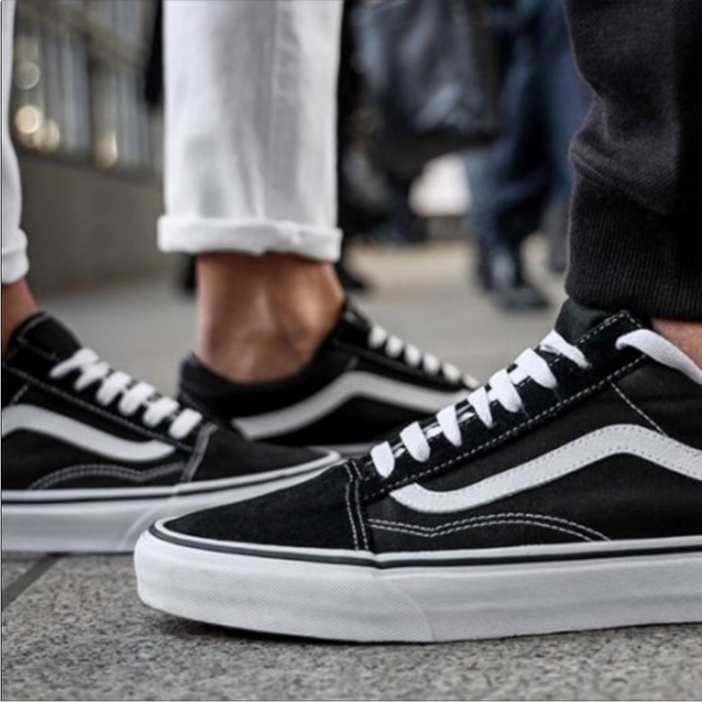 Vans Old Skool Black And White Shoes 721356 - Picture 9 of 9